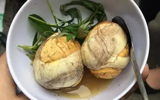 Hình ảnh Trứng vịt lộn