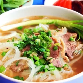 Tái - 39.000 ₫ tại Quán O Huệ - Bún Bò Gốc Huế & Mì Quảng - Bùi Đình Tuý