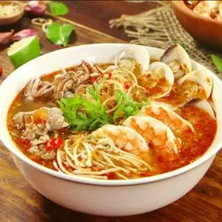 Hình ảnh Bún Thái chua cay