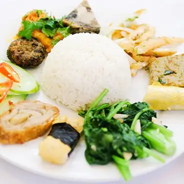 Cơm Tấm Chay Quận 7 - Đường 11 - Món chay gần bạn