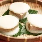 Bánh Giầy Chả lụa - 22.000 ₫ tại Bánh Mì Hà Nội Đức Hậu - Đinh Bộ Lĩnh