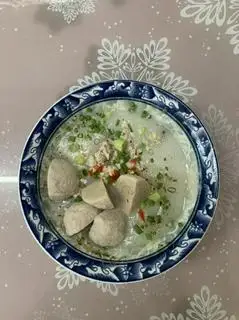 Cháo thịt bằm - bò viên - 42.000 ₫ tại Cháo Suờn Cô Giang - Đinh Tiên Hoàng