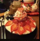Strawberry grape blueberry - 129.000 ₫ tại T-Bingsu Korean Dessert - Tea & Coffee - Đường Số 10