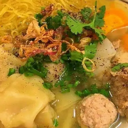 Mì thập cẩm - 40.000 ₫ tại Hủ Tiếu & Bánh Canh Trạm Y Tế Bình Hưng - Đường Số 1