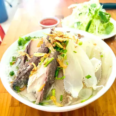 Hình ảnh Bún cá dầm sứa