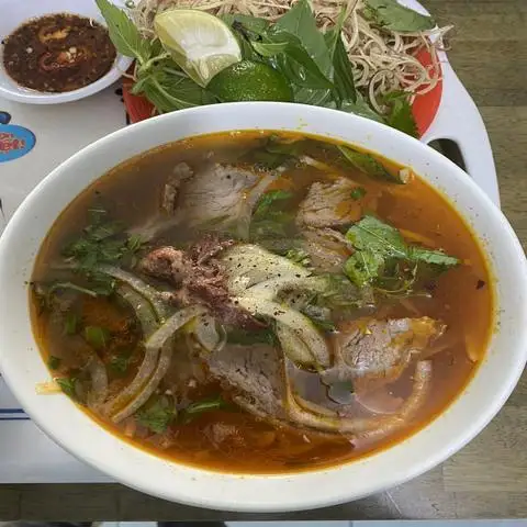 Oanh Bún Bò & Bò Kho - Lê Văn Lương - Bún/Phở/Mỳ/Cháo gần bạn