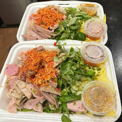 CĂN BẾP NHỎ MIỀN TRUNG - Tré Trộn & Món Ăn Vặt - Nguyễn Văn Quá - Ăn vặt gần bạn