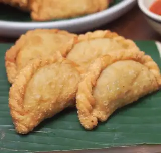 Bánh xếp thịt chiên 5 viên  - 59.000 ₫ tại DIMSUM DÂU TÂY - HÁ CẢO & XÍU MẠI - Vĩnh Khánh