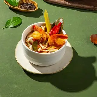 Súp Tom Yum - 96.120 ₫ tại Kampong - Cơm Gà Hải Nam - Hồ Tùng Mậu 