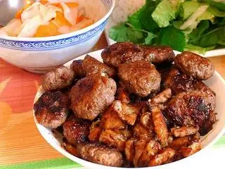 Hình ảnh Thêm chả nướng