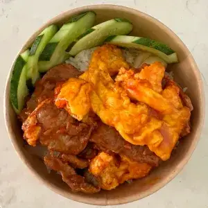 Hình ảnh Thố bò sốt bơ trứng