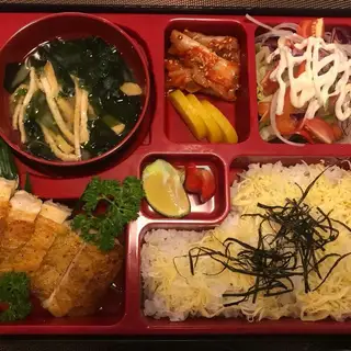 Hình ảnh Set Cơm Gà Nướng Muối Tiêu
