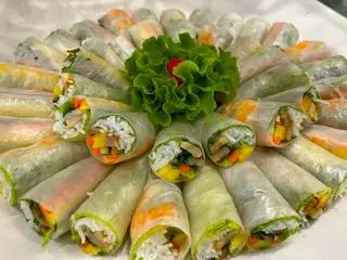 Nem cuốn - 9.000 ₫ tại Bún Thái Cô Nga - Chợ Phạm Văn Hai 