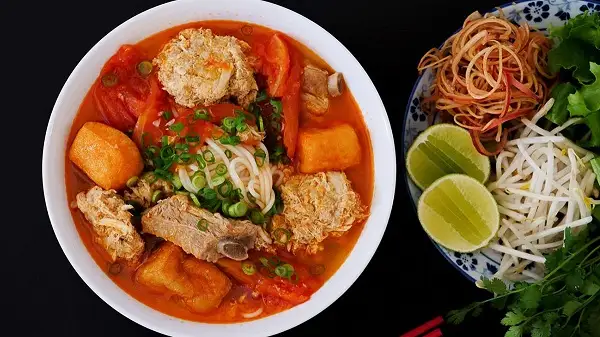 Bún riêu thịt - 53.000 ₫ tại Bún Riêu & Canh Bún Giàu Ngọc - Hương Lộ 2