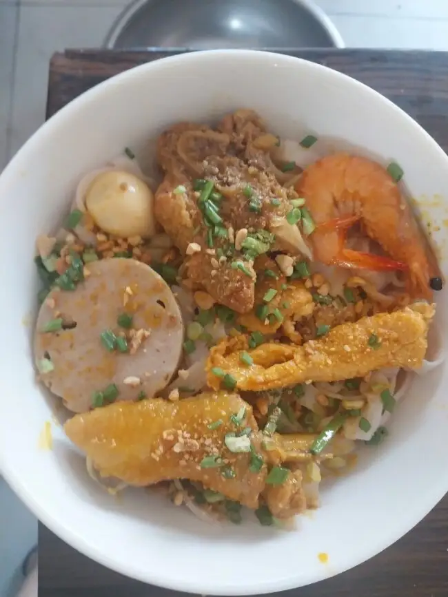 Hình ảnh Mì quảng đặc biệt