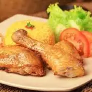 Hình ảnh Vy Vy Cơm Gà & Mì Trộn - Ấp Hậu Lân