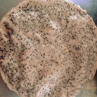 Bánh tráng nướng - 1 bịch 3 cái - 20.000 ₫ tại Tré Trộn Giang Hoàng - Nguyễn Văn Thương