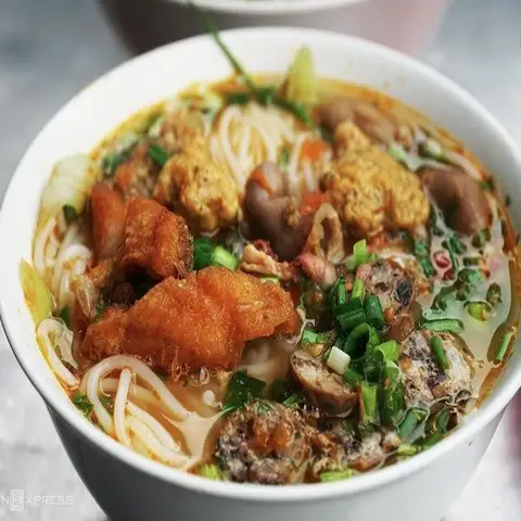 Hình ảnh Khói Bếp - Bún Cá Cay & Bún Lòng - Phạm Thận Duật