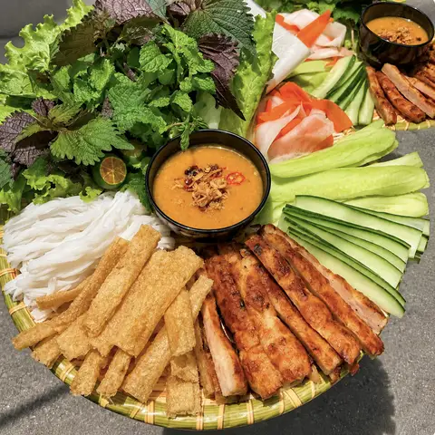 Nem Nướng Hùng Việt - Lương Định Của - Món truyền thống/Đặc sản gần bạn