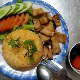 Cơm chiên khô cá dứa - 58.000 ₫ tại Cơm Cháy Kho Quẹt - Cơm Chiên & Mì Xào - Đường 50