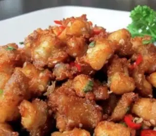 Sụn gà chiên nước mắm - 65.000 ₫ tại Gặm - Chân Gà Muối Sả Ớt - Nguyễn Thiện Thuật