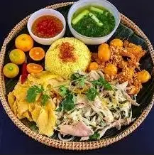 Cơm gà đặc biệt - 111.000 ₫ tại Quán Ăn 168 - Phở Gà & Cơm Gà - Phạm Ngũ Lão