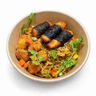 1 Mì trộn - 5 gà viên - 3 gà cuộn rong biển - 62.000 ₫ tại Ăn Vặt Tuyết Kim - Cách Mạng Tháng 8