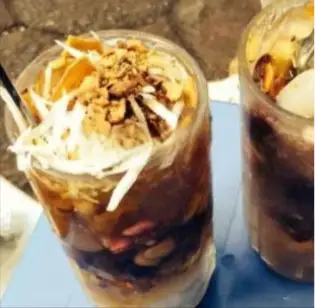 Chè thập cẩm - 30.000 ₫ tại Chè Thái Thảo Vy - Nguyễn Sơn