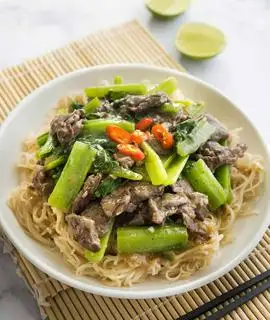 Phở xào bò - 45.000 ₫ tại A Kiệt Quán - Cơm, Mì & Phở - Đoàn Văn Bơ