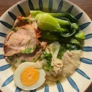 Hình ảnh Mì tươi xá xíu nước