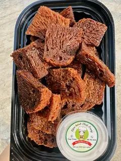 Hình ảnh Bánh bò hộp vừa