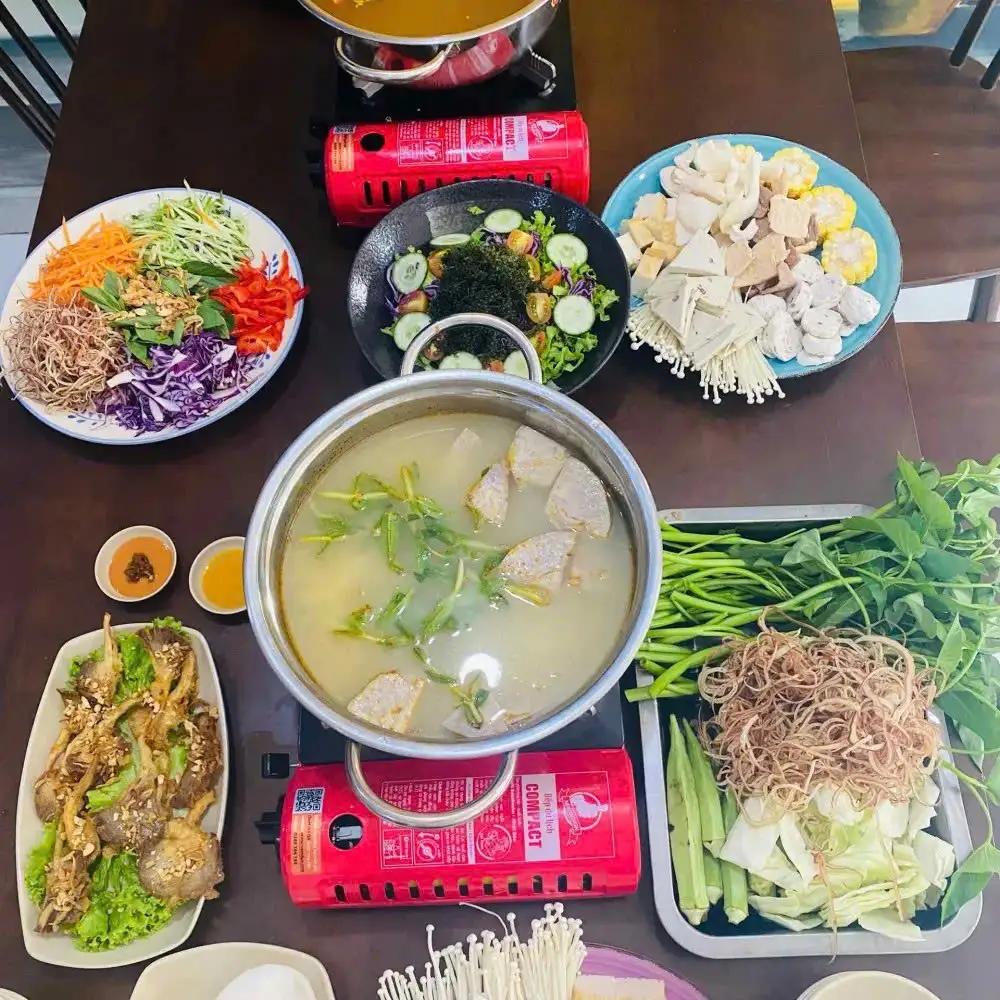 Lẩu chao chay - 3 người - 299.000 ₫ tại Lẩu Chay Hằng Thiện Bình Thạnh - Nguyễn Gia Trí