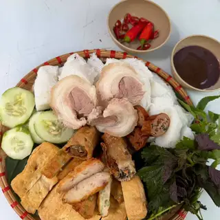 Hình ảnh Bún đậu mẹt