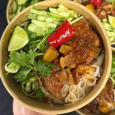 Hình ảnh BÚN CÁ NGỪ CAY MIỀN TRUNG - Đường Số 2
