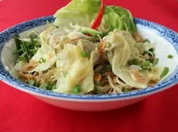 Mì hoành thánh - 65.000 ₫ tại Hủ Tiếu Mì Gia 3B - 72 Ni Sư Huỳnh Liên