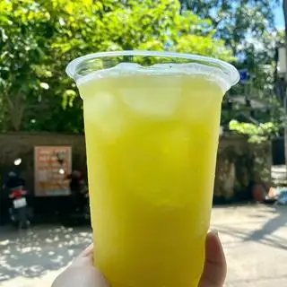 Nước mía - 15.000 ₫ tại Quán 656 - Gỏi Cuốn - Vườn Lài
