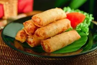 Chả giò thêm - 24.000 ₫ tại Tháng 3 - Bún Thịt Xào Chả Giò & Bún Thịt Nướng - Đường Số 6