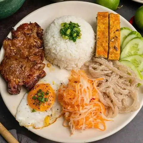 Cơm Tấm - Cháo Lòng Cần Thơ - Trần Phú - Cơm/Cơm tấm gần bạn