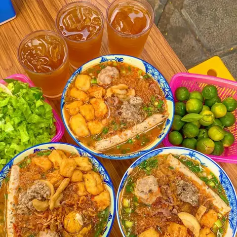 Hình ảnh Bún Riêu Bò Giò Tóp Mỡ - Quán Tễu - Trần Khát Chân