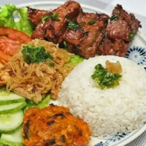 Hình ảnh Cơm Văn Phòng Cô Duyên - Đường 12