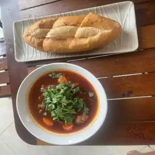 Hình ảnh Bò sốt vang to