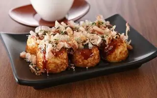 Hình ảnh Takoyaki sốt cá ngừ bào