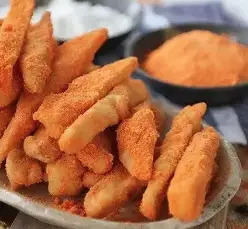 Khoai tây chiên lắc phô mai - 50.000 ₫ tại Bảo Đảm Ngon - Buffet Cá Viên, Mì Trộn & Tokbokki - Tô Hiến Thành