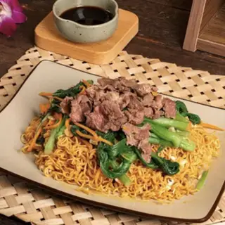 Mì xào bò - 40.000 ₫ tại Bánh Tráng Trộn, Cơm Trưa Văn Phòng & Mì Xào Bò - Bình Dân - Đoàn Văn Bơ