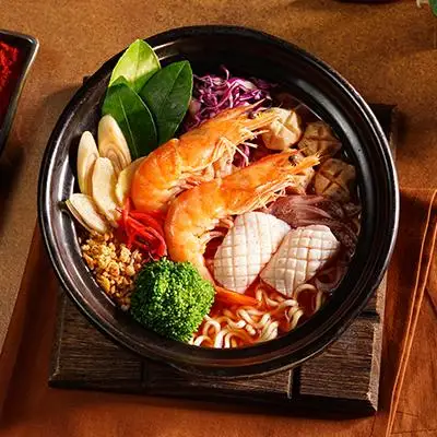 Hình ảnh Mỳ Cay, Gà Nướng & Tôm Hùm Đất - Hồng Đô