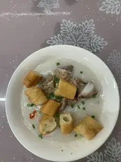 Cháo sườn - quẩy - 42.000 ₫ tại Cháo Suờn Cô Giang - Đinh Tiên Hoàng