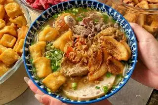 Hình ảnh Bún riêu tóp mỡ ngon miệng