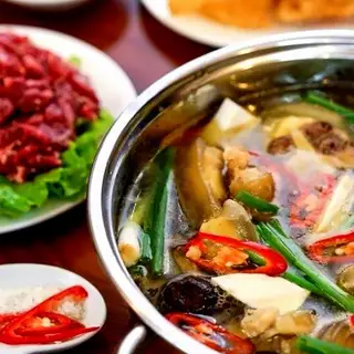 Hình ảnh Lẩu đuôi bò