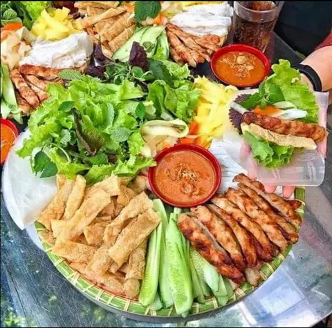 Mr Nem - Nem Nướng Nha Trang & Bún Thịt Nướng - Nơ Trang Long - Món truyền thống/Đặc sản gần bạn