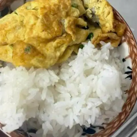 Cơm Hoàng Long - Cơm Văn Phòng - Phùng Văn Cung - Cơm/Cơm tấm gần bạn